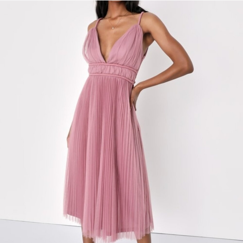 NWOT Lulus Sweet Goddess Mauve Mesh Pleated Sleeveless Midi Dress